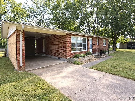 2nd image of 408 7th St