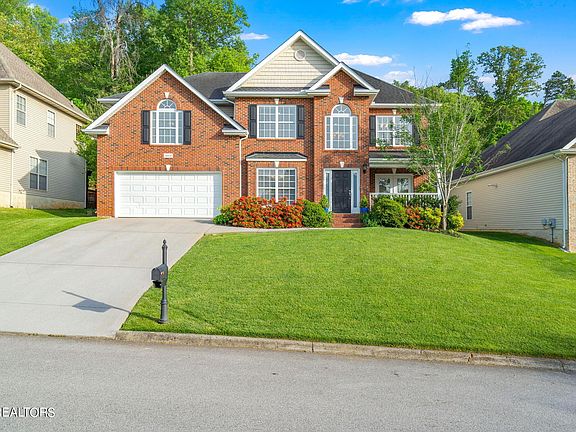 2nd image of 10424 Harrison Springs Ln