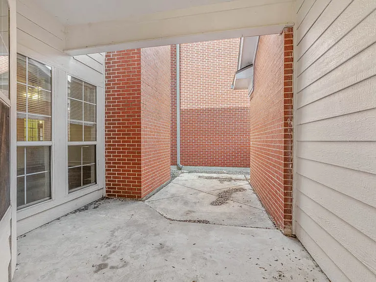 4400 Carter Creek Pkwy #306 — Photo 20