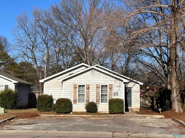 4208 Chalet Cir NW, Huntsville, AL 35810