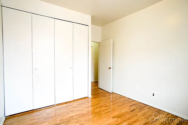 Rented by City Connections Realty | media 27