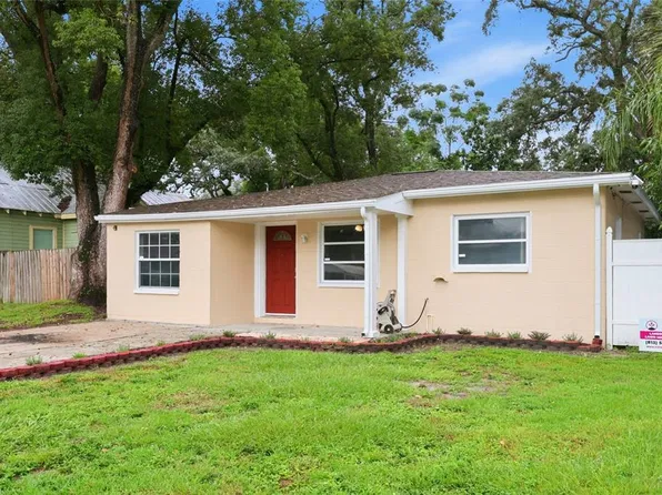 8407 N NEWPORT AVENUE, TAMPA, FL 33604