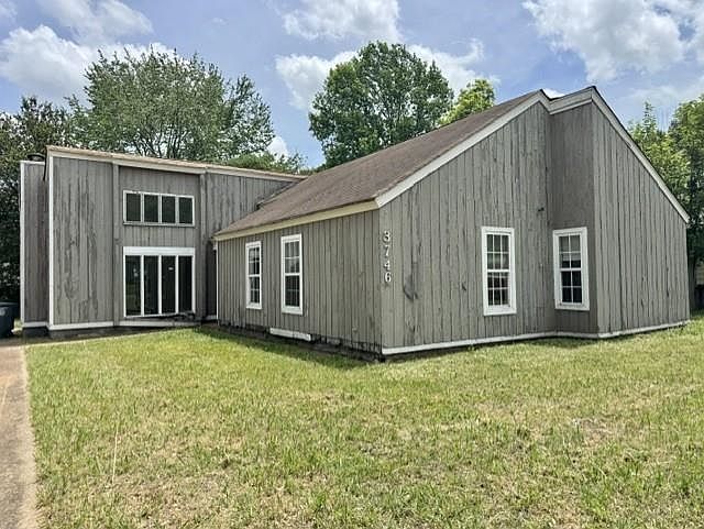 1st image of 3746 Clarke Rd