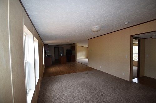 5th image of 120 Stafford Ln