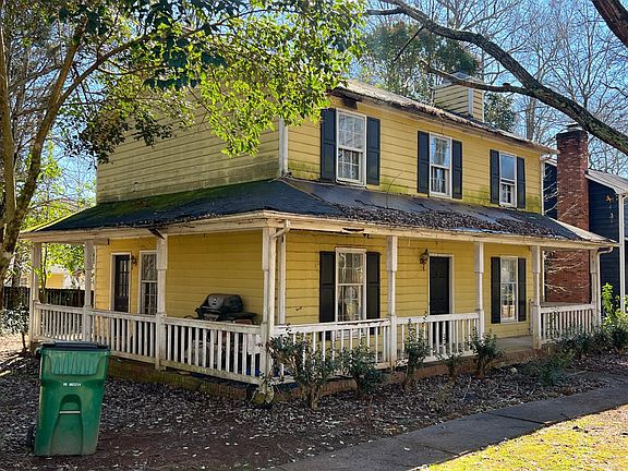 3rd image of 6612 Farrington Ln