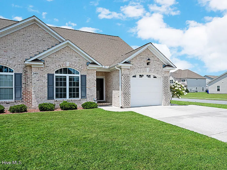 2400 Dovedale Ct #B — Photo 2