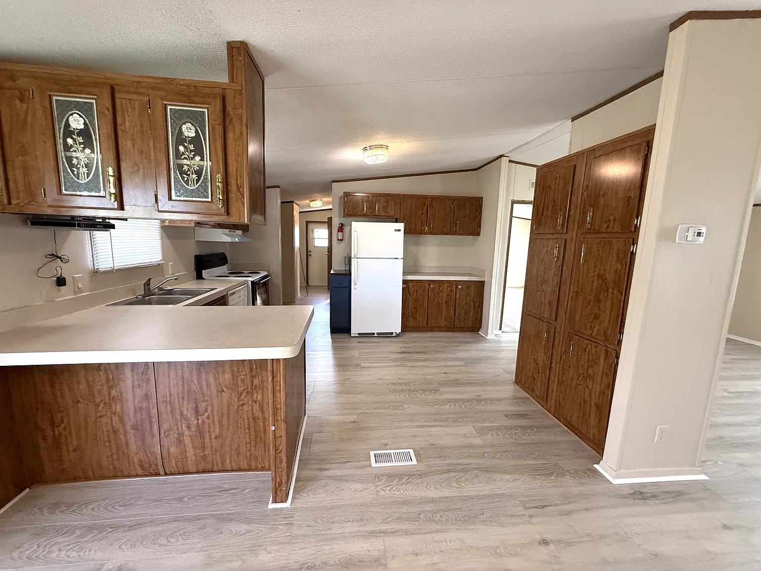 4 bed, 1568 sqft, $1,450 — Photo 2