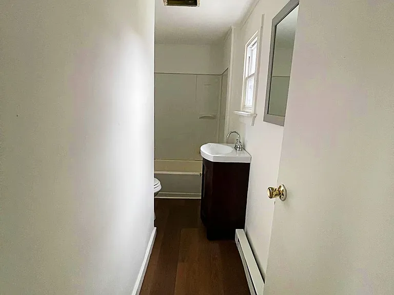 772 N Penn Ave — Photo 8