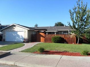 7896 Hazelnut Dr, Newark, CA