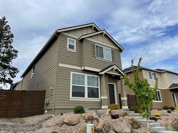 2nd image of 20523 SE Cameron Ave