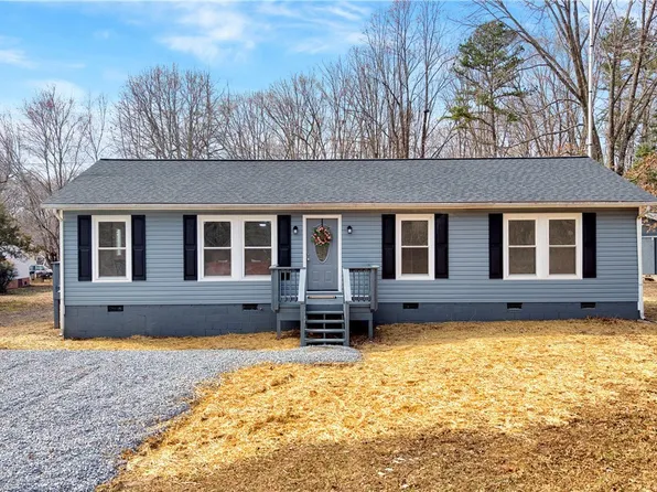 416 Smith Family Rd, Louisa, VA 23093
