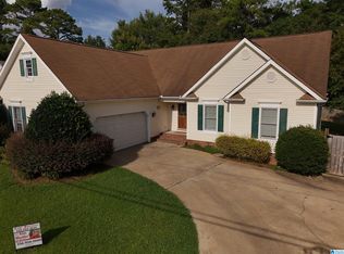 1229 Berkshire Dr, Anniston, AL 36207
