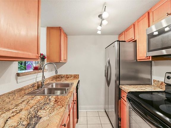 5th image of 4500 Palmyra St APT D