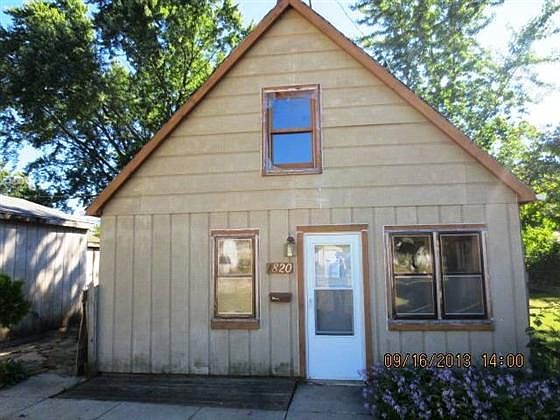 2nd image of 1820 Paradise Blvd