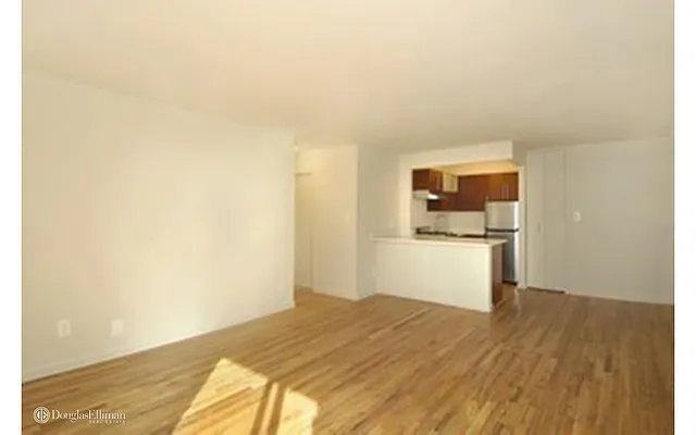 Rented by Douglas Elliman | media 10