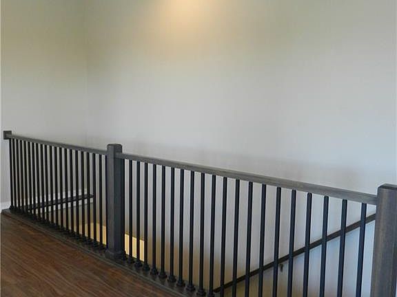 3rd image of 3553 6th Sw Ave