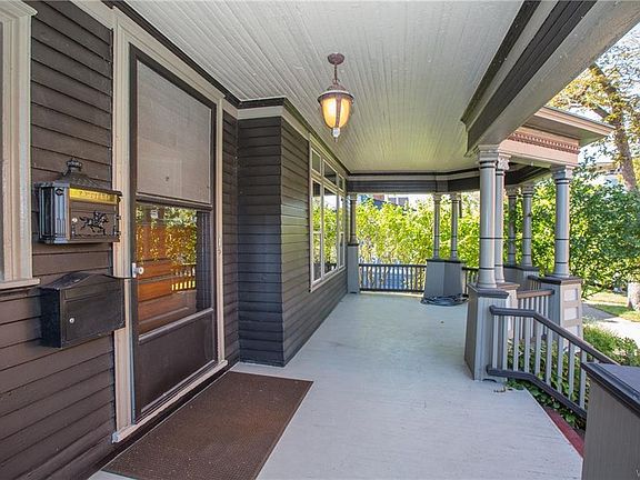 5th image of 361 Porter Ave