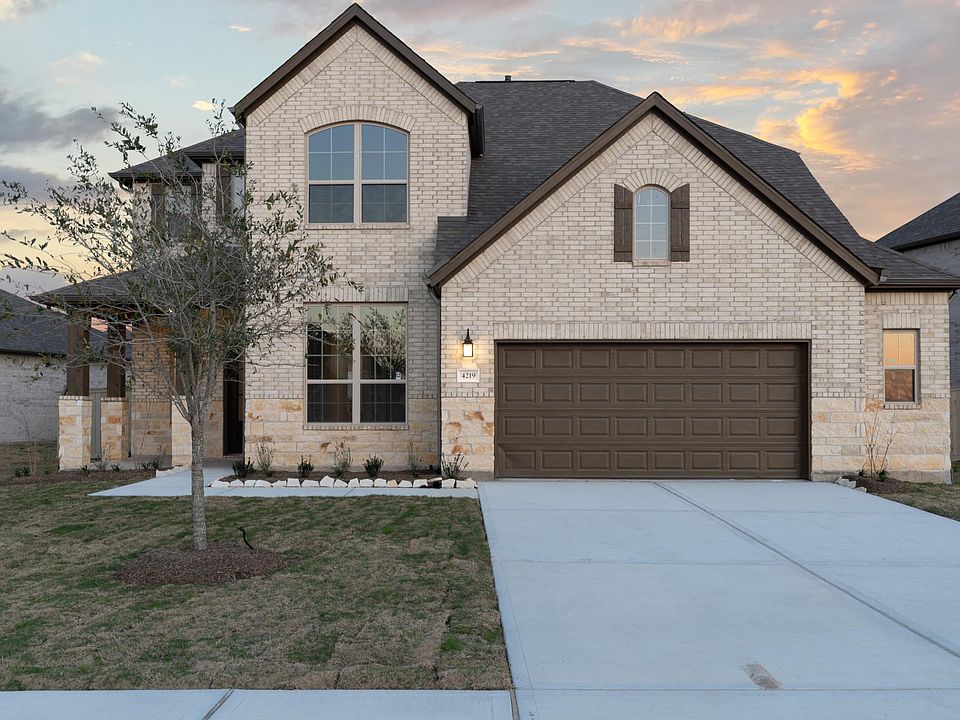 Welcome home to 4219 Valley Glen Located in Westland Ranch and zoned to Clear Creek ISD.