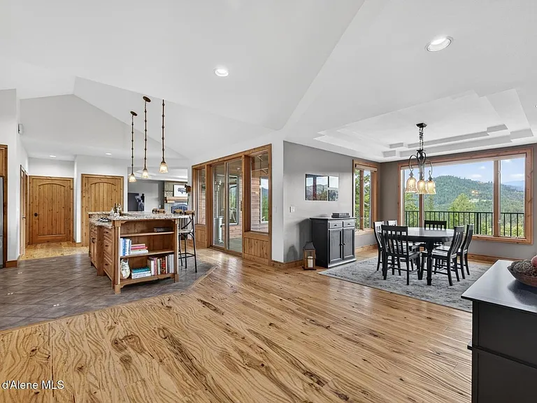 37371 E Hayden Lake Rd — Photo 11