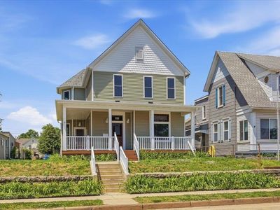 821 Garfield Ave, Dubuque, IA, 52001