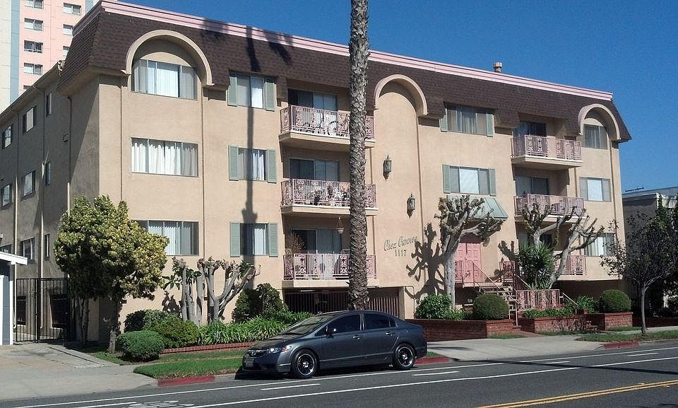 1st image of 1117 6th St APT 103