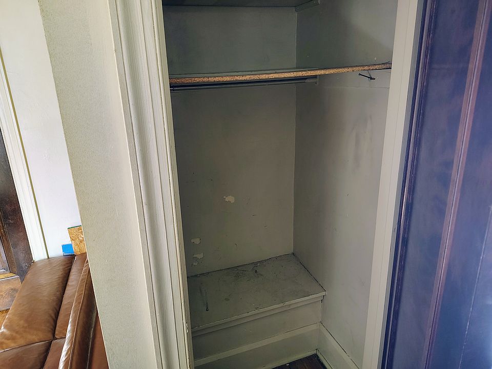 1st image of 2706 Northwood Ave