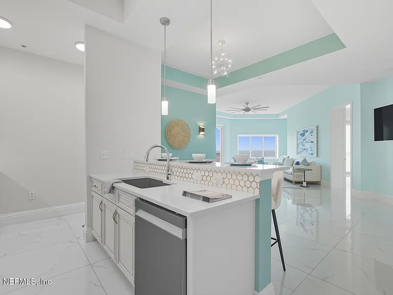 200 Ocean Crest Dr #1111 — Photo 8
