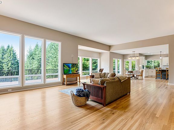 5th image of 37208 NE 68th Ave