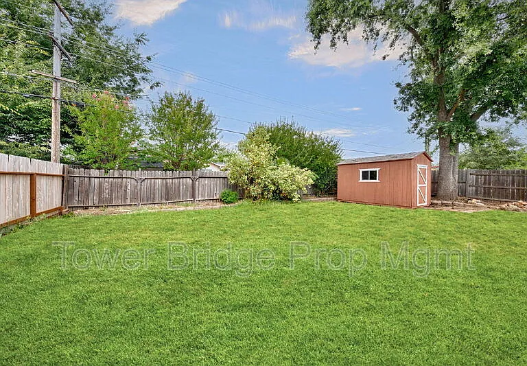 1317 School St — Photo 25