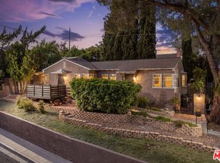 1001 Farnam St, Los Angeles, CA 90042