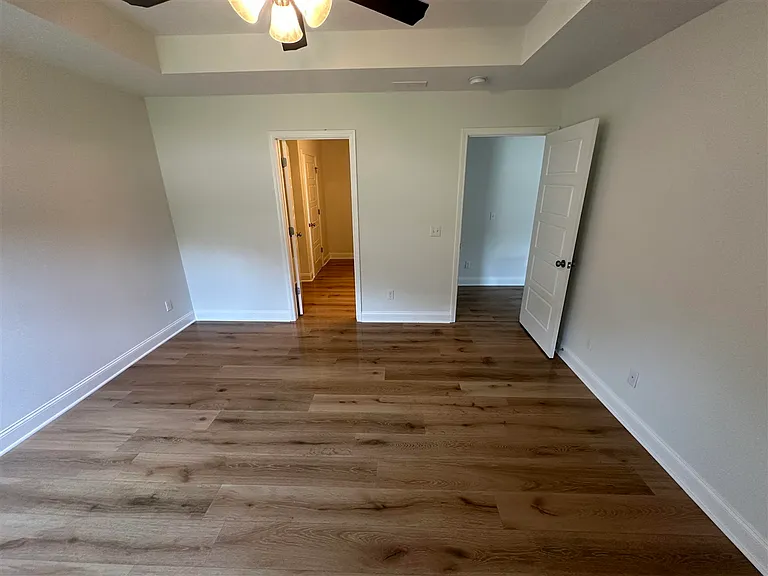 543 Saint Cloud Way — Photo 5