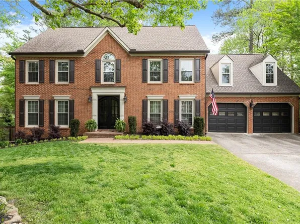 4813 Fernie Ct NE, Marietta, GA 30068