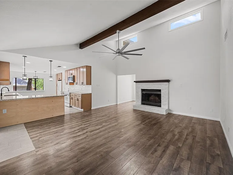431 Evergreen Dr — Photo 15