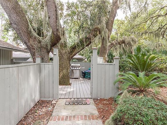 4th image of 78 S Sea Pines Dr