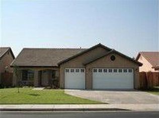 3409 Pendragon St, Bakersfield, CA 93313