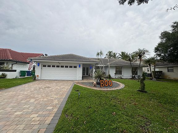 2nd image of 260 NW 121st Ter