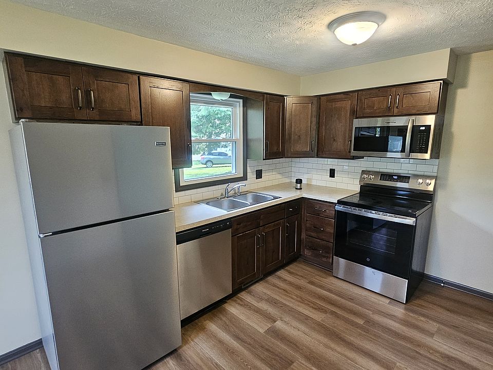 1st image of 203 High St #203