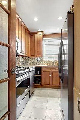 Sold by Compass | media 16