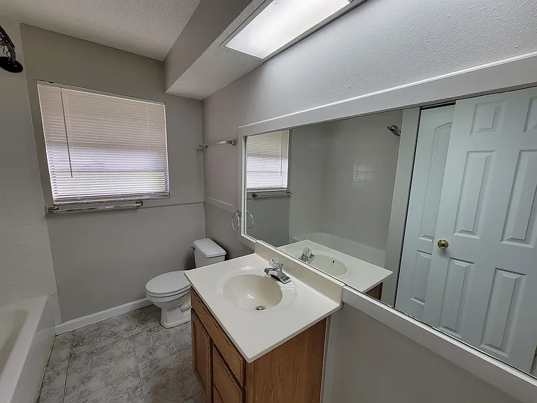 23 Louisiana Ave — Photo 13