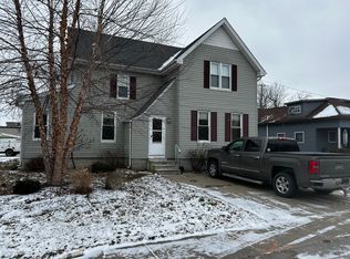 149 S Chapman St #1, Chesaning, MI