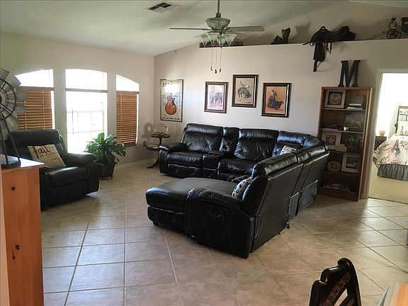 2nd image of 1205 Fetterbush Ct