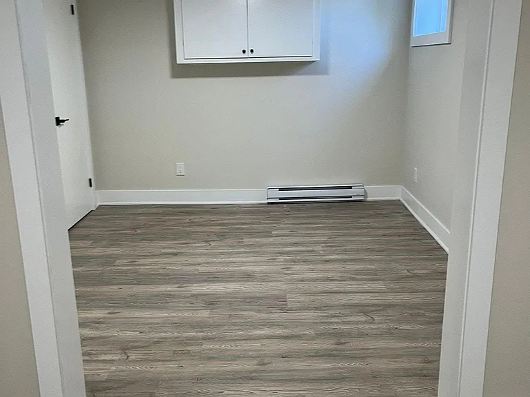 130 Nicholas Cres #BASEMENT — Photo 5