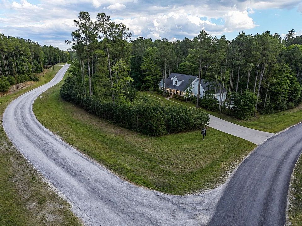 1st image of 411 Sundog Rd