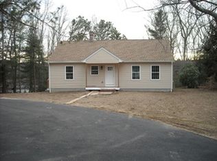 45 Thurston Dr, Hope Valley, RI 02832