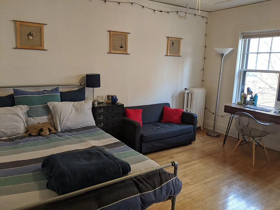 The Riviera Apartments