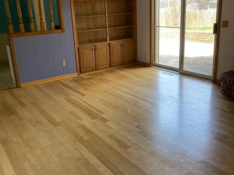 3124 Tudor Rd — Photo 2