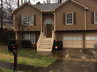 126 Stonehurst Way, Lawrenceville, GA 30044