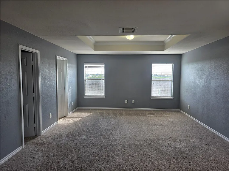9014 Kerry Prairie Ln — Photo 12