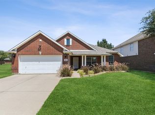 4416 Mallow Oak Dr, Fort Worth, TX 76123