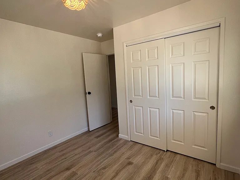 10125 Atascadero Ave #B — Photo 28